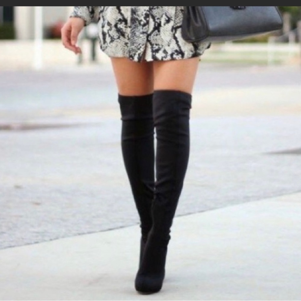New Marc Fisher Over the knee Suede Boots